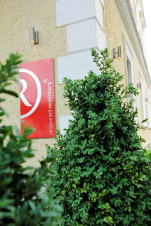 So finden Sie zum Restaurant Riedenburg in Salzburg 